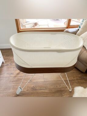 Happiest Baby Snoo Smart Sleeper Bassinet - ⭐️ MUST HAVE FOR BABIES ⭐️
